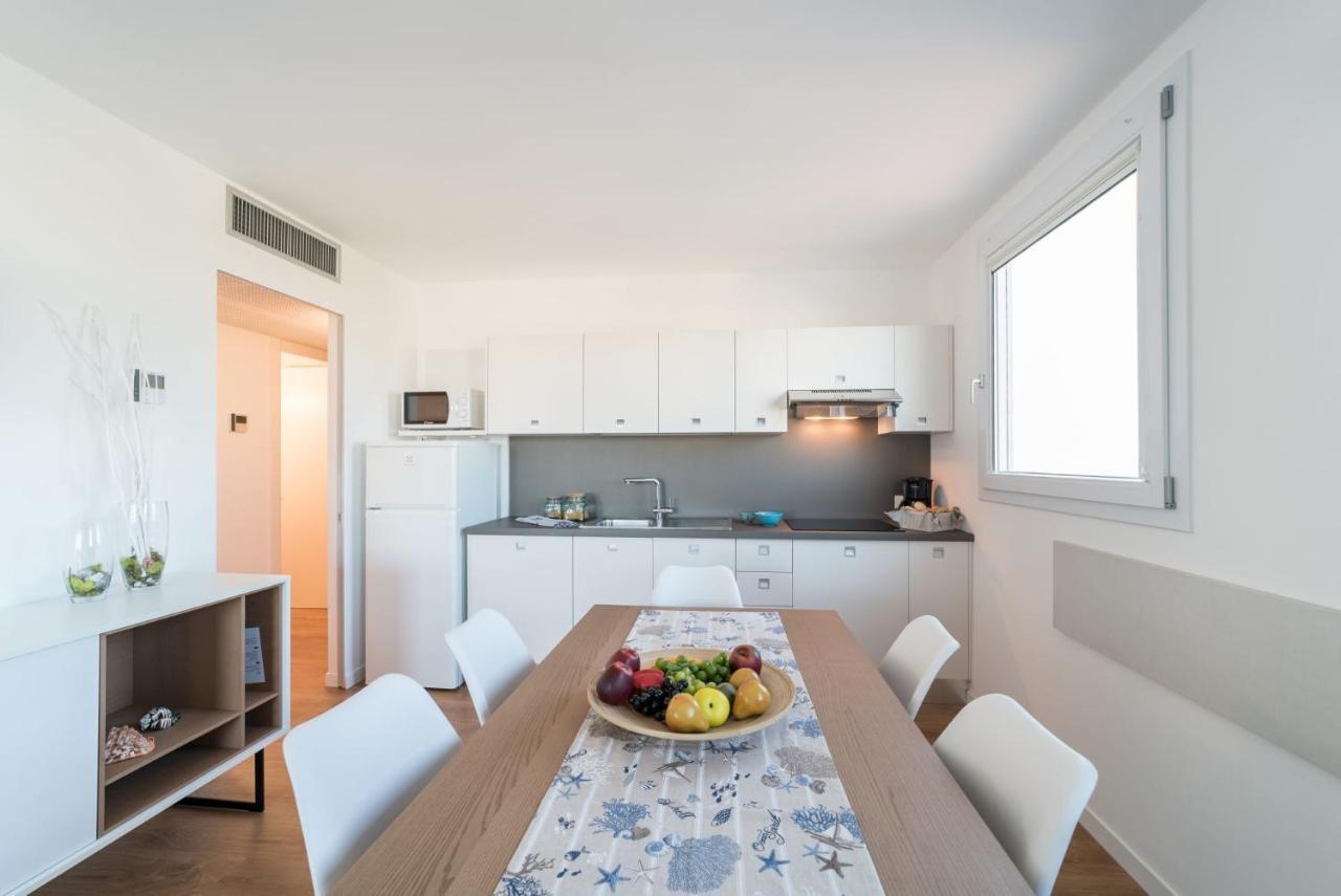 Appartamenti Torre Bianca Lignano Sabbiadoro Exteriör bild